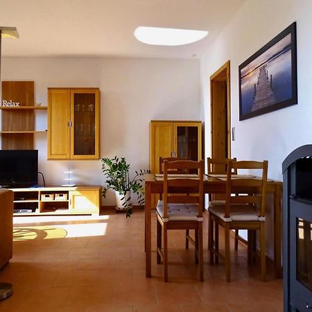 Farmstay Neuendorfkrug, Luetow Lutow Extérieur photo