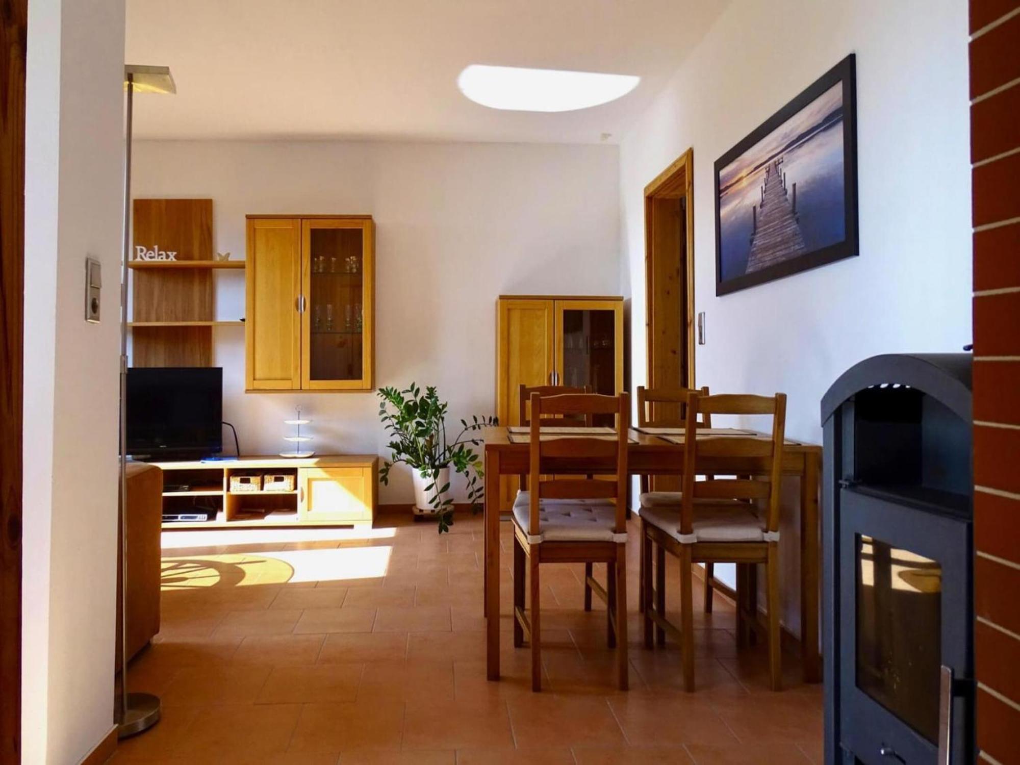 Farmstay Neuendorfkrug, Luetow Lutow Extérieur photo
